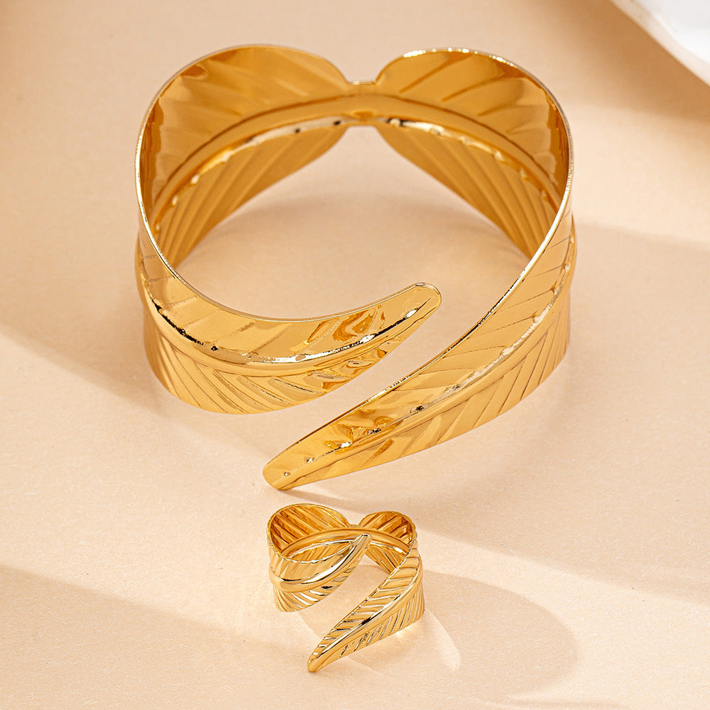 Minimalist Geometric Open Alloy Bracelet