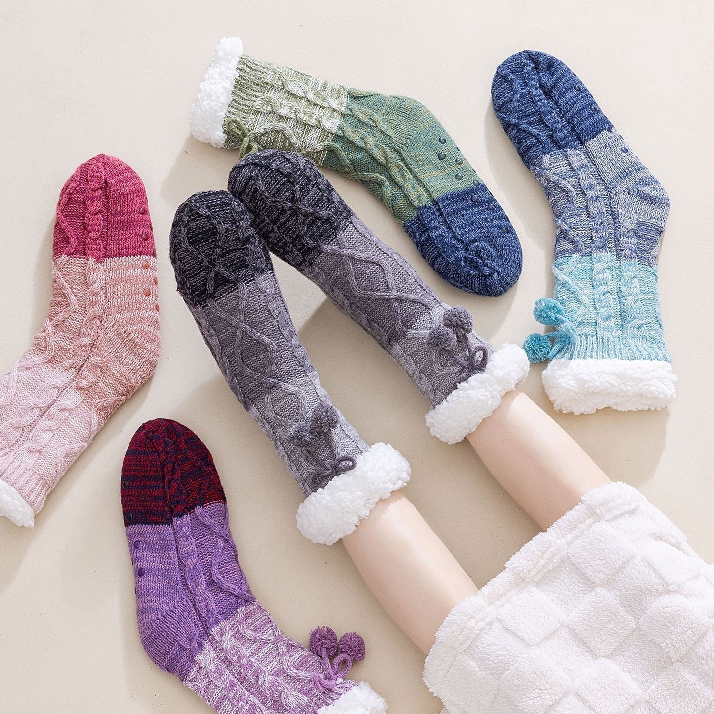 Women's Lambswool Thickened Mid-Calf Non-Slip Floor Socks