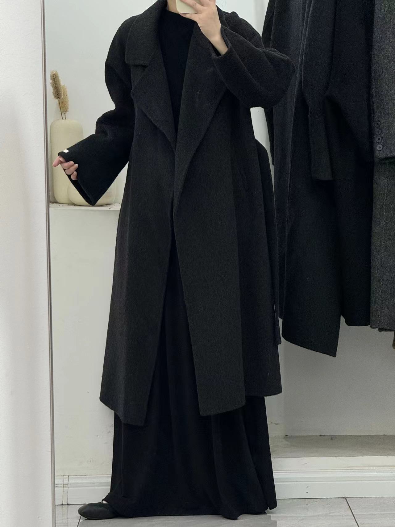Elegant Tie-Waist Woolen Outerwear