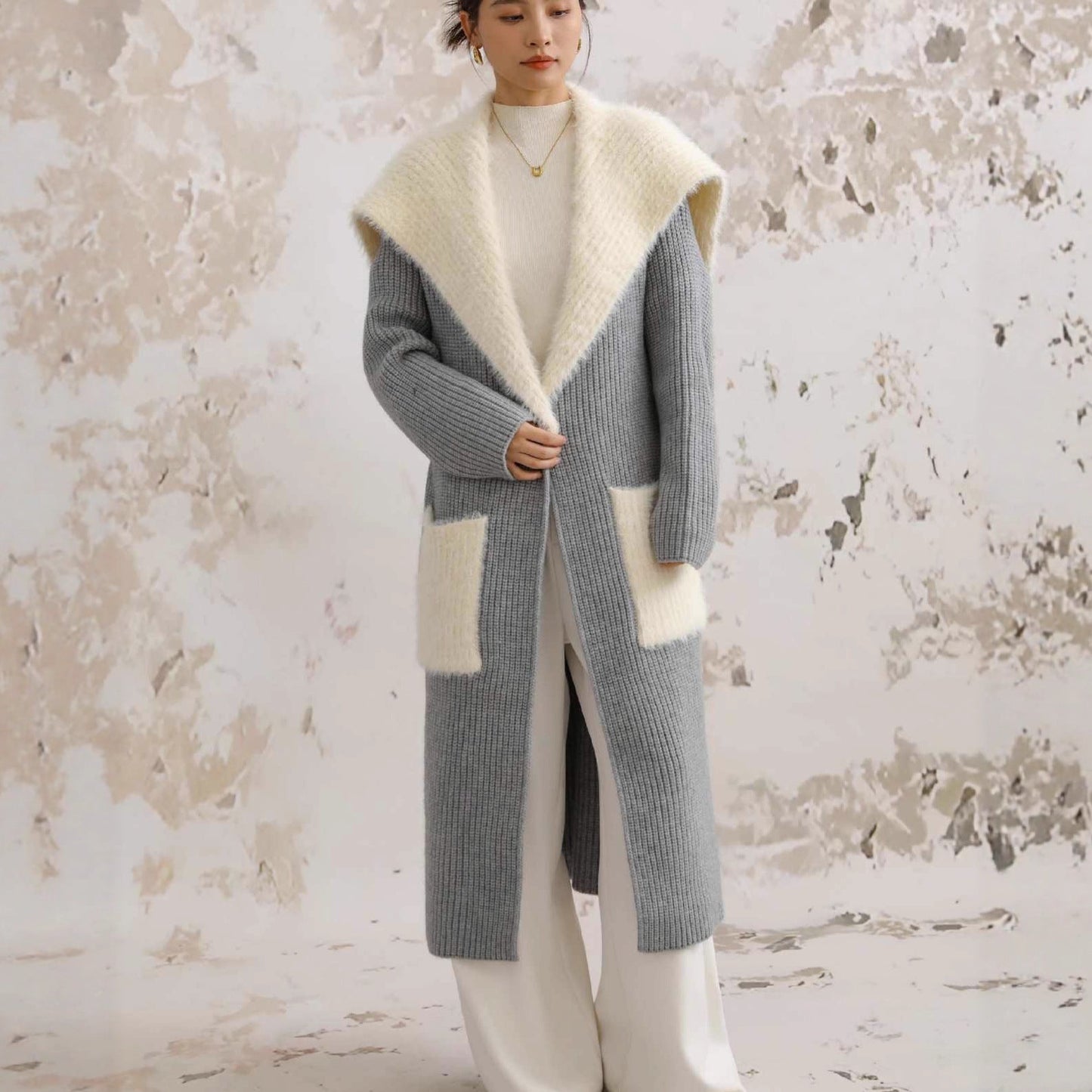 Women's Stitching Knitted Coat with Fur Collar