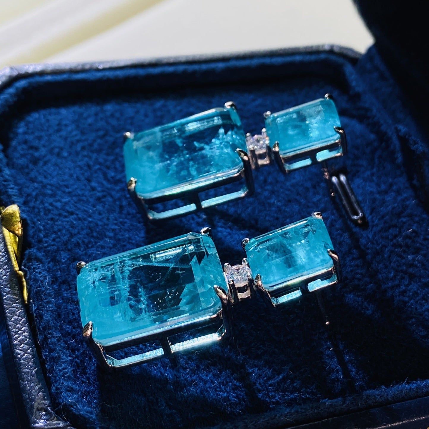 Vintage Emerald Dangle Earrings