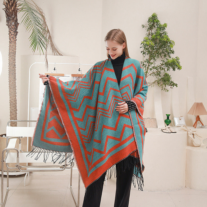 Fashionable Herringbone Wave Side-Slit Shawl Cape