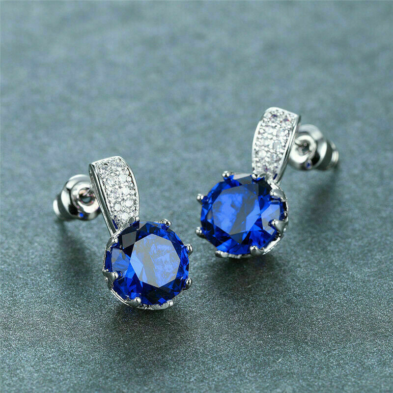 Simple Commuter Earrings for Women